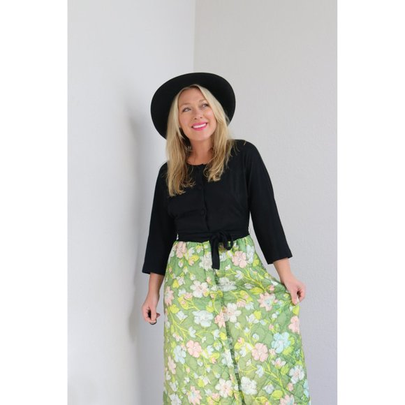 1960's Quilted Hostess Dress // Women's Size Small to Medium // Party Dress - Picture 8 of 9